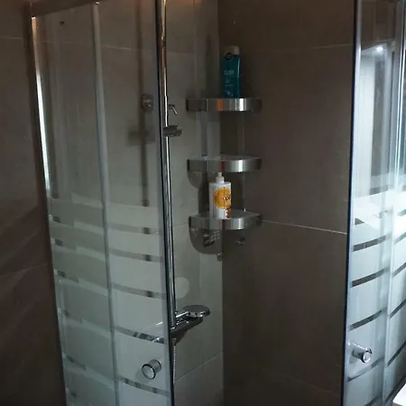 Apartment *super* Deal Studio + Wifi + Netflix +2 Bikes! Volos